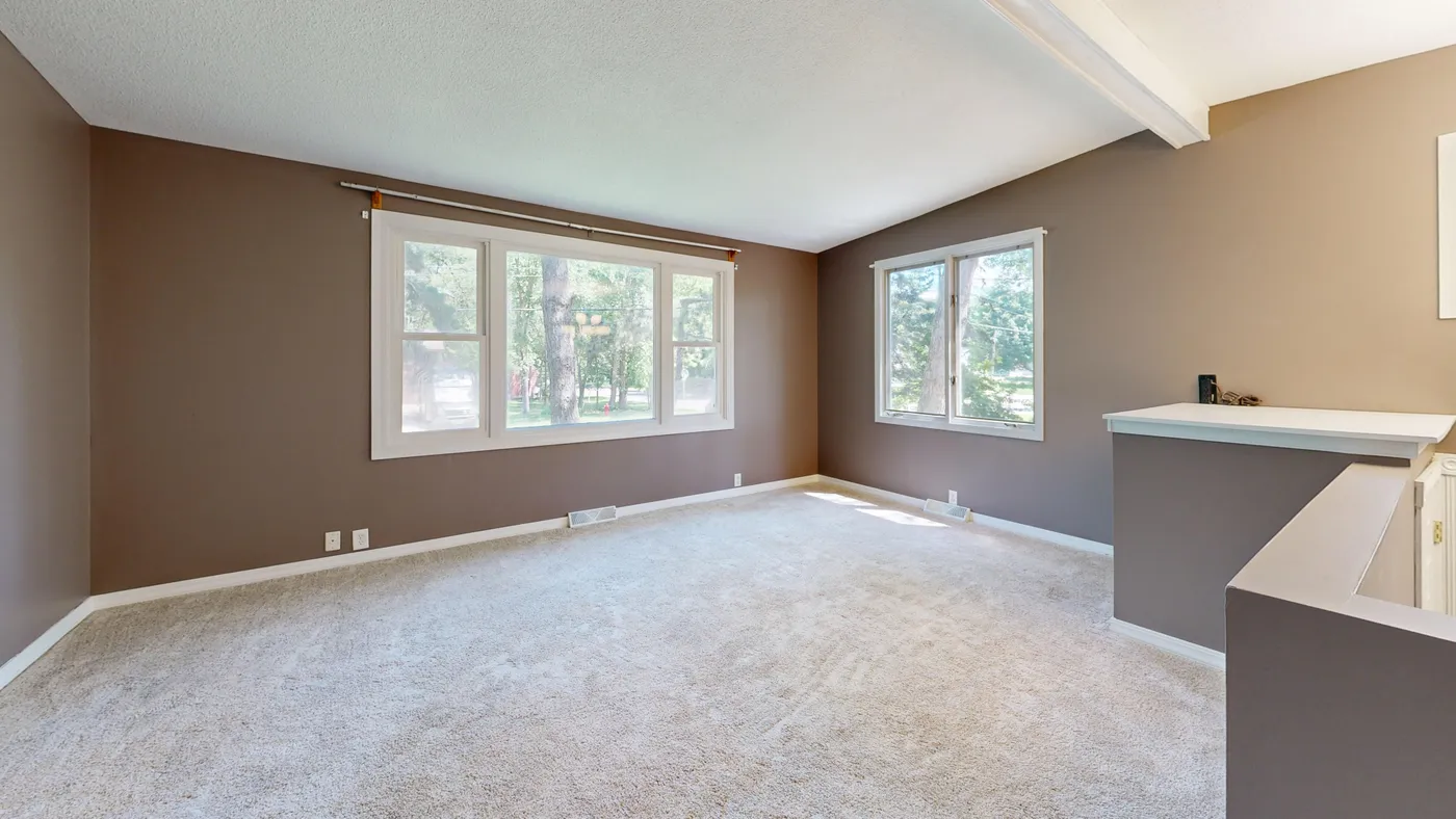 Living room repaint — Gulf Breeze