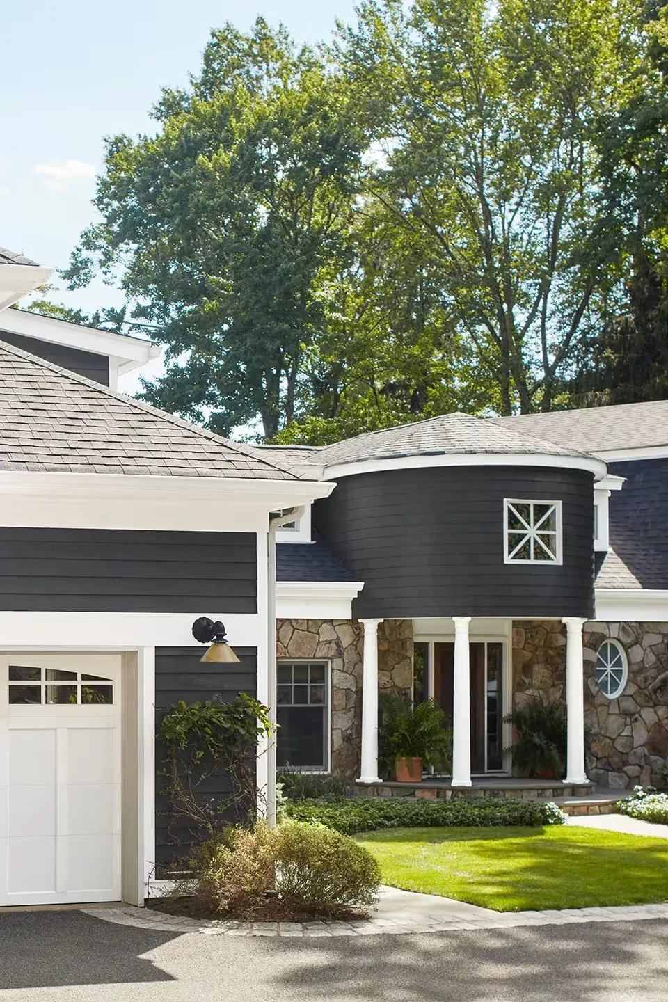 Exterior Painting by Pensacola Premier Painting in the Pensacola, Florida area